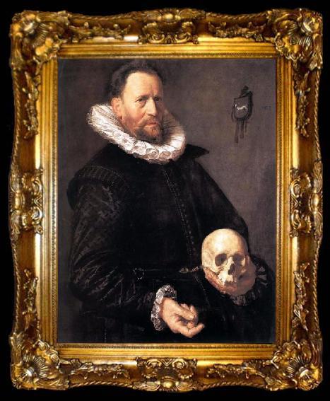 framed  Frans Hals Portrait of a Man Holding a Skull, ta009-2